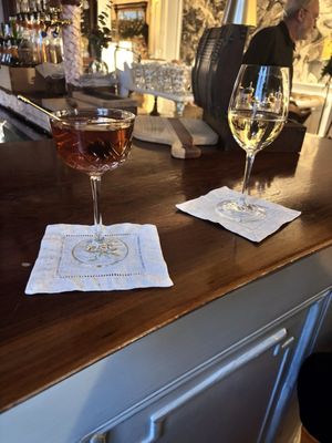 General Lewis Inn by null