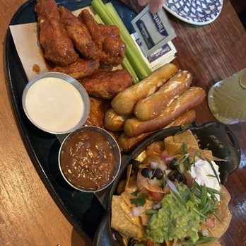Tavern Hall - Tavern Trio - New American Near Me - Bellevue, Washington