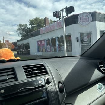 JJ's Custard Co - Ice Cream & Frozen Yogurt Near Me - Dearborn, Michigan