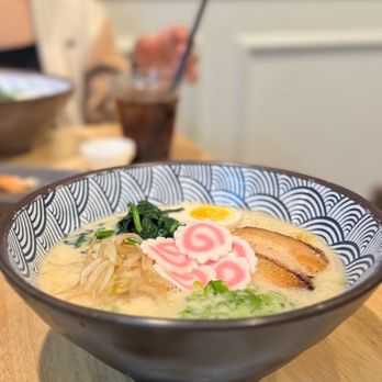 Burosu Ramen - Ramen Near Me - Studio City, California Burosu Ramen - Ramen Near Me - Studio City, California