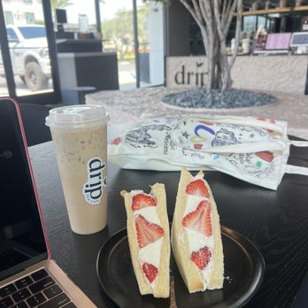 Drip Tea Cafe - Okinawa milk tea, strawberries n crème sando - Bubble Tea Near Me - Fresno, California Drip Tea Cafe - Okinawa milk tea, strawberries n crème sando - Bubble Tea Near Me - Fresno, California