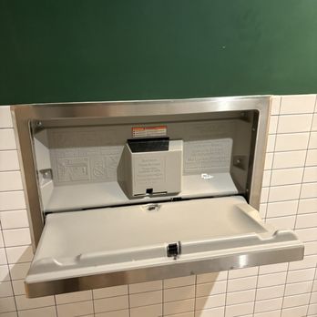 Gimani - Changing table in bathroom - Pizza Near Me - Albuquerque, New Mexico