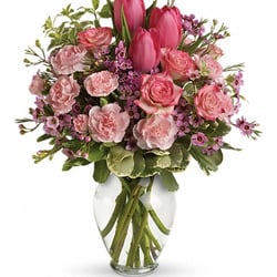 Mariannes Floral Garden - Full Of Love Bouquet