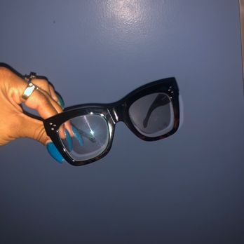 Complete Eye Care Center 58 Photos 63 Reviews Eyewear Opticians 3121 W Imperial Hwy Inglewood Ca Phone Number Yelp