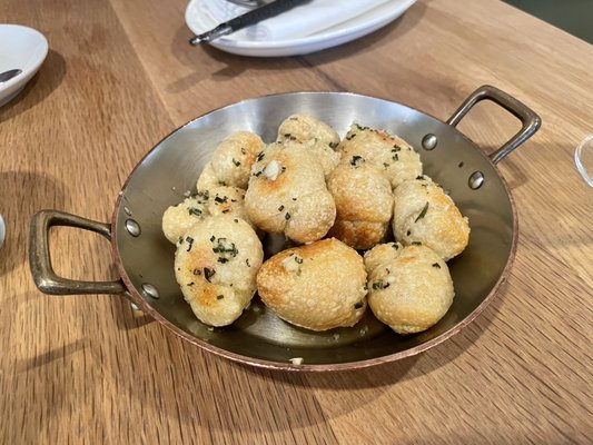 Cucina Buca by null