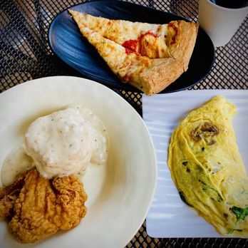 Alumni Dining Commons - Breakfast of champions - Buffets Near Me - Riverside, California