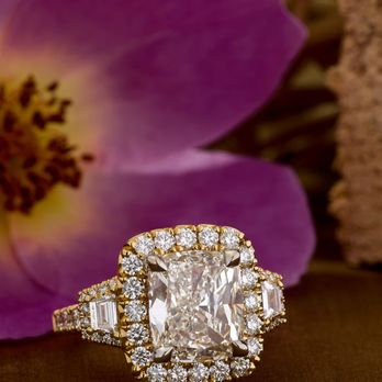 Moody's Jewelry - Jewelry Near Me - Tulsa, Oklahoma Moody's Jewelry - Jewelry Near Me - Tulsa, Oklahoma