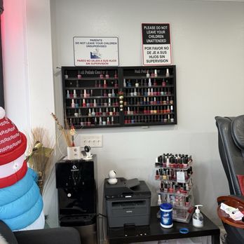 Unique Nails - regular nail polish display and front area - Nail Salons Near Me - Irvine, California