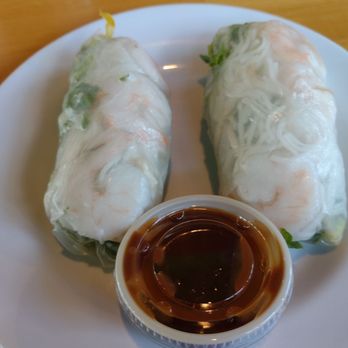 PhoNatic - Round Rock - Shrimp spring rolls with peanut sauce - Vietnamese Near Me - Round Rock, Texas PhoNatic - Round Rock - Shrimp spring rolls with peanut sauce - Vietnamese Near Me - Round Rock, Texas