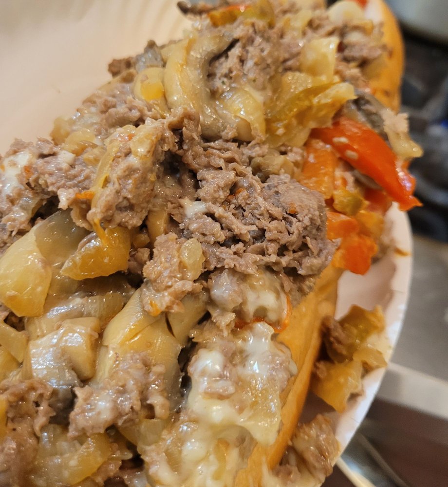 Food from Lola's Italian Groceria