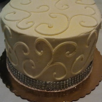 Creative Cakes Bakery - Wedding cake top tier...1 year anniversary cake. - Bakeries Near Me - Tinley Park, Illinois