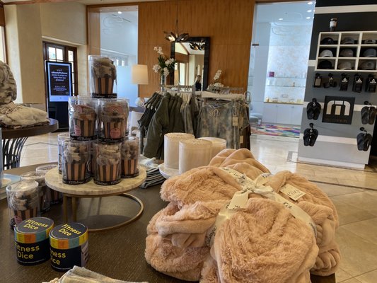 Well & Being Spa by null