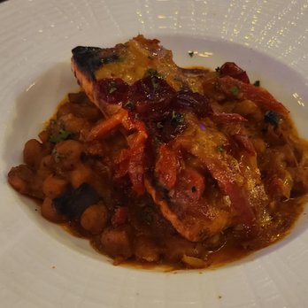 Aura Restaurant & Bar - Cocktail Bars Near Me - Hackensack, New Jersey