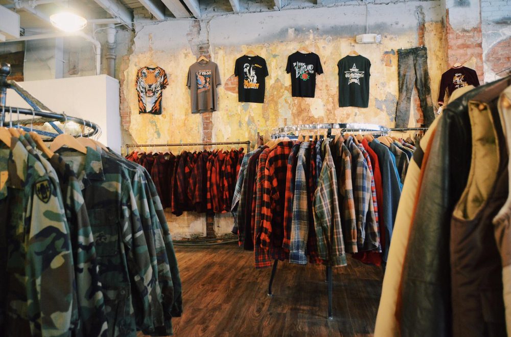 RAXX VINTAGE CLOTHING 23 Photos & 32 Reviews 534 South St, Philadelphia, PA Yelp