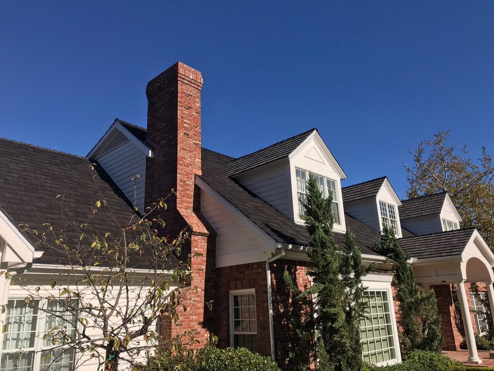 Slide of Gen819 Roofing & Solar