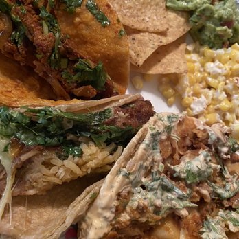 Chicago Taco Authority - Al pastor, Chile relleno, chorizo con Pappas tacos. Sides of elote and guac. - Tacos Near Me - Chicago, Illinois