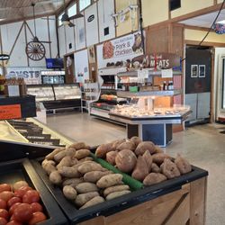 Carroll's Meat Shoppe Seafood & Produce Market