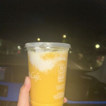 McDonald's - Mango Pineapple Smoothie - Fast Food Near Me - Riverside, California McDonald's - Mango Pineapple Smoothie - Fast Food Near Me - Riverside, California