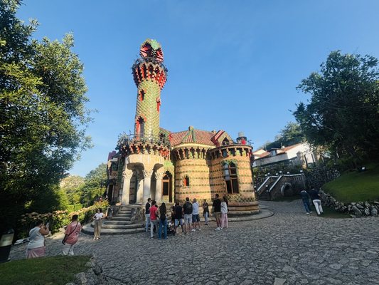 El Capricho de Gaudí by null