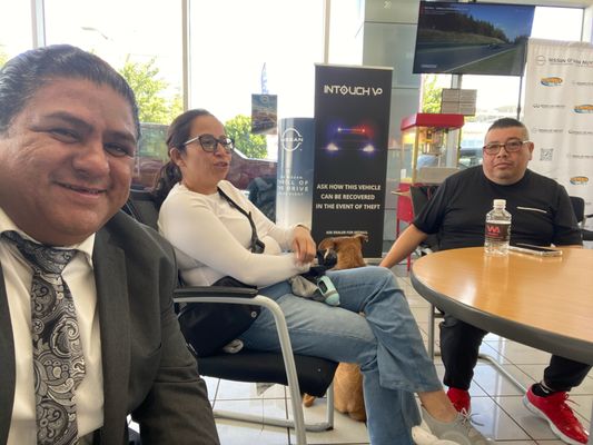 NISSAN OF VAN NUYS - Updated June 2024 - 128 Photos & 676 Reviews