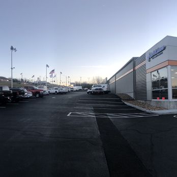 Quick Lane Tire & Auto Center - Oil Change Stations Near Me - De Soto, Missouri Quick Lane Tire & Auto Center - Oil Change Stations Near Me - De Soto, Missouri