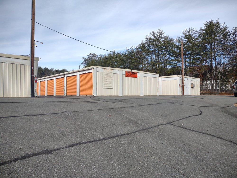 SELF STORAGE OF WALKERTOWN Request a Quote 4780 Walkertown Plaza