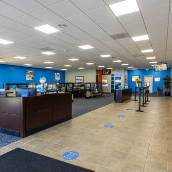 Wescom Financial - Wescom Palmdale Branch - Banks & Credit Unions Near Me - Palmdale, California