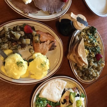Echo Lake Cafe - Cafes Near Me - Bigfork, Montana