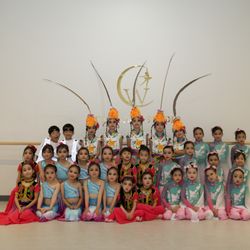 We Dance Studio