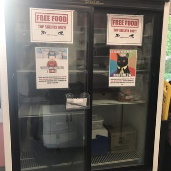 HI Sacramento Hostel - Free food!! - Hostels Near Me - Sacramento, California