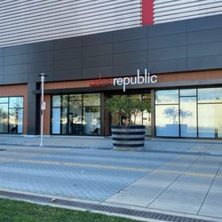 The Luxe Spa is located inside Salon Republic, Suite 808
