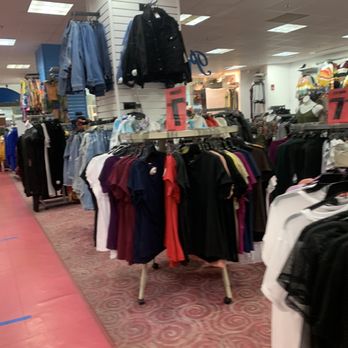 Rainbow Shops - Clothing - Women's Clothing Near Me - Milford, Connecticut