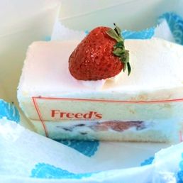 Their "World Famous Strawberry Shortcake" cake slice ($8). Pretty disappointing. Their "World Famous Strawberry Shortcake" cake slice ($8). Pretty disappointing.