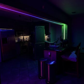 Poli LED & Signs - Kitchen/Dining Room - Lighting Fixtures & Equipment Near Me - Miami, Florida Poli LED & Signs - Kitchen/Dining Room - Lighting Fixtures & Equipment Near Me - Miami, Florida