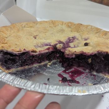Dysart's Restaurant Broadway - Blueberry pie made it home! - Pubs Near Me - Bangor, Maine