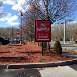 Wendy's - New look - clean signage!