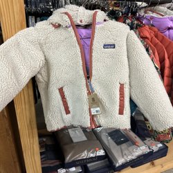 The Backpackers Shop - Cute Patagonia children's jacket