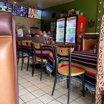Marlin Restaurant - Restaurant layout - Seafood Near Me - Artesia, California