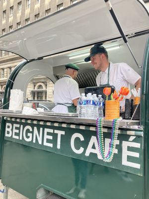 BEIGNET CAFE by null