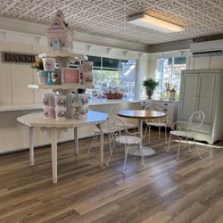 Mortensen's Danish Bakery