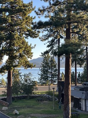 Hotel Azure Tahoe by null