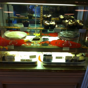 The Copper Q - Cupcakes, dessert loafs and tortes - Bakeries Near Me - Big Bear Lake, California