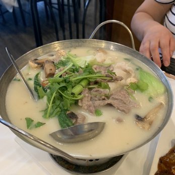 Trizest Restaurant - Chinese Near Me - Sterling Heights, Michigan