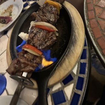 Genius Lounge - Steak - Japanese Near Me - Honolulu, Hawaii