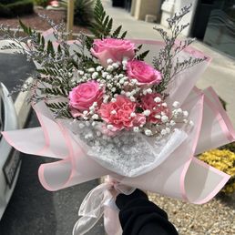 Flower bouquet Flower bouquet