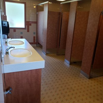 Pechanga RV Resort - Bathroom - RV Rental Near Me - Temecula, California