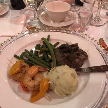 Alpine Banquets - Main Course! - Venues & Event Spaces Near Me - Darien, Illinois