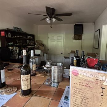 William Welch Wines - Cluttered, lived-in room over tile counters - Wine Tasting Room Near Me - Martinez, California William Welch Wines - Cluttered, lived-in room over tile counters - Wine Tasting Room Near Me - Martinez, California