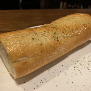 Mangiamo By 604 - Complementary bread - Italian Near Me - Honolulu, Hawaii Mangiamo By 604 - Complementary bread - Italian Near Me - Honolulu, Hawaii