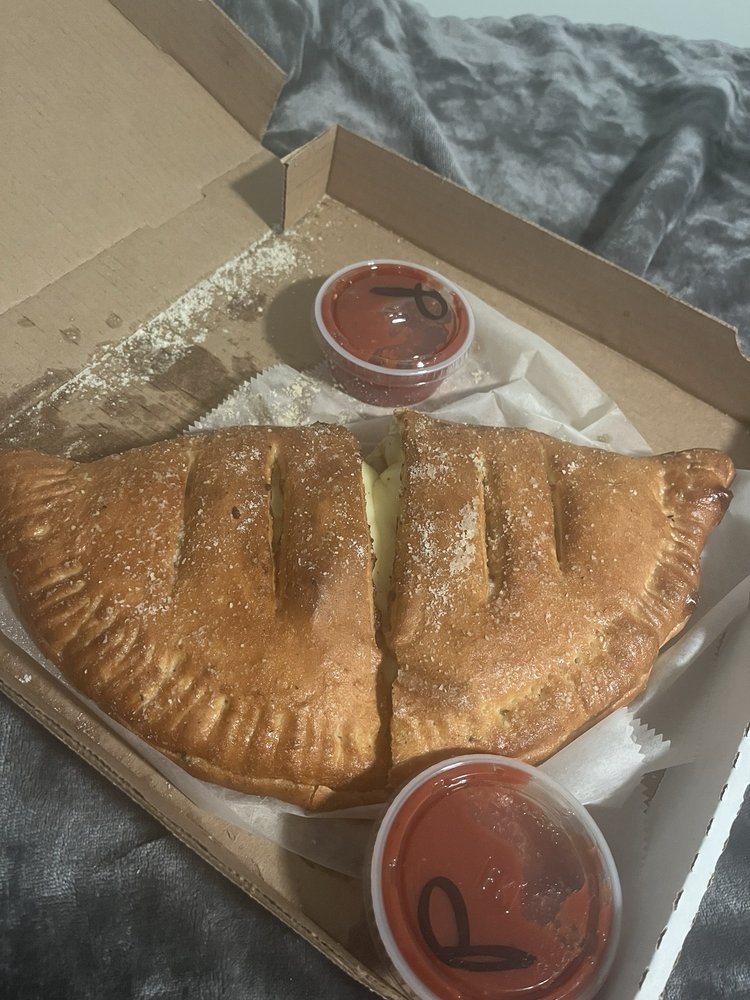 MANCINO’S PIZZA & GRINDERS Updated August 2024 19 Photos & 35